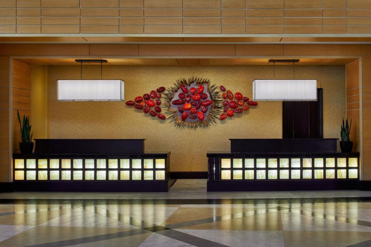 Hotel Lancaster Marriott at Penn Square Esterno foto